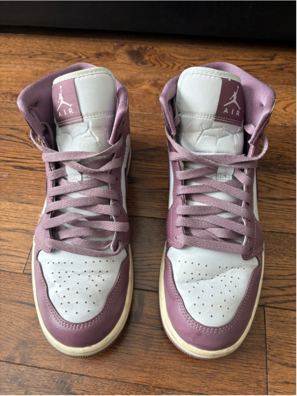 Nike Air Jordan 1 Mid Sneakers Womens Size 9 Purple and White(beaters) - Picture 2 of 6